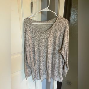 American Eagle Tan & Cream Leopard Top - Size L